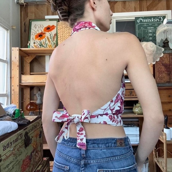Express Stretch Vintage Y2K Pink Floral Paisley Halter Top Open Back Size 5/6 - Picture 6 of 8